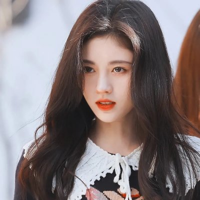 想吃掉我的非人少女
