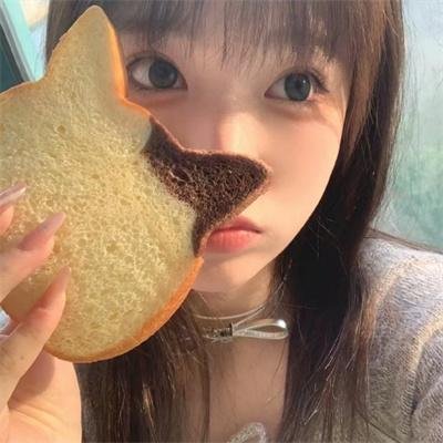 路边野花不要采